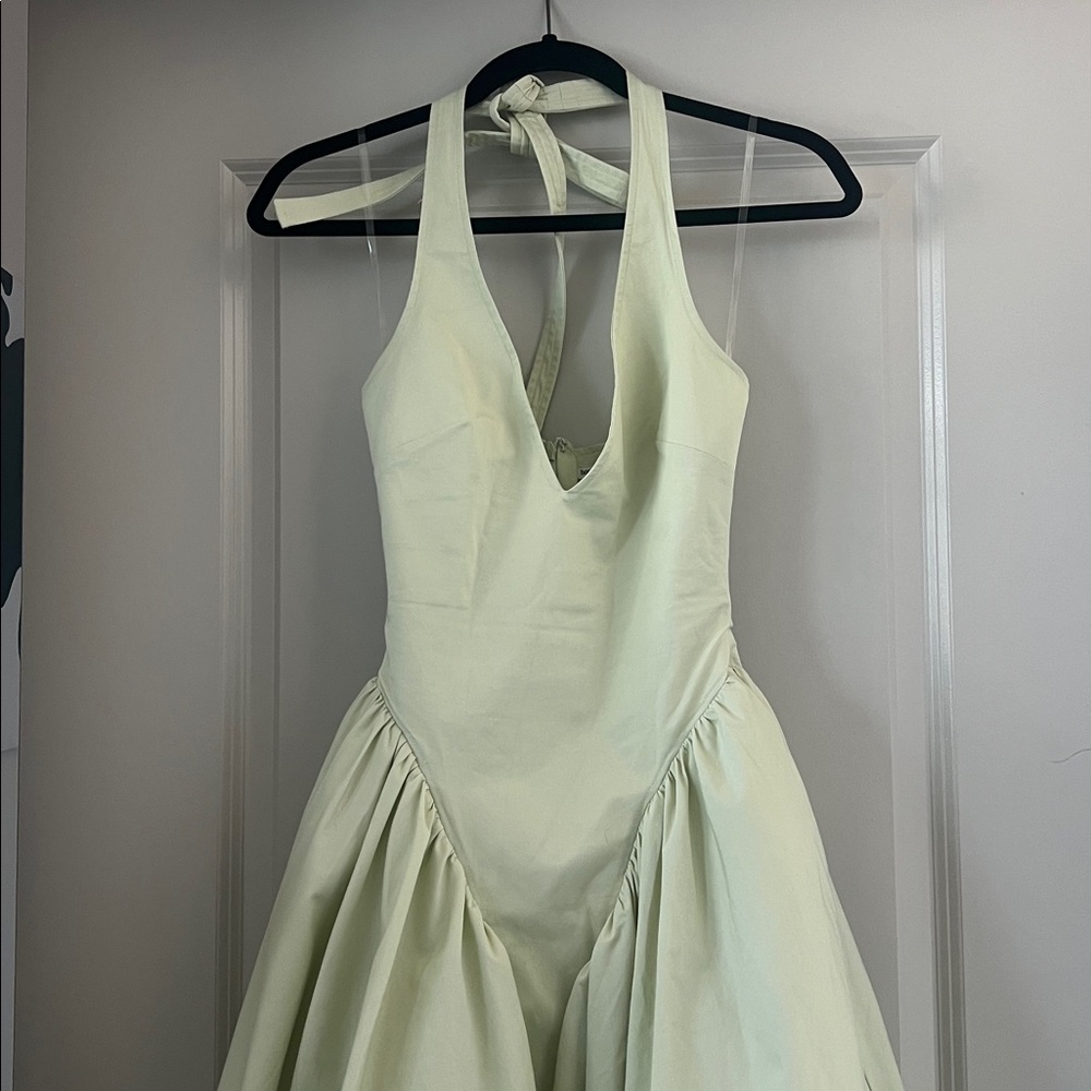 House of CB Backless Halter Dress in Soft Green - Picture 3 of 4